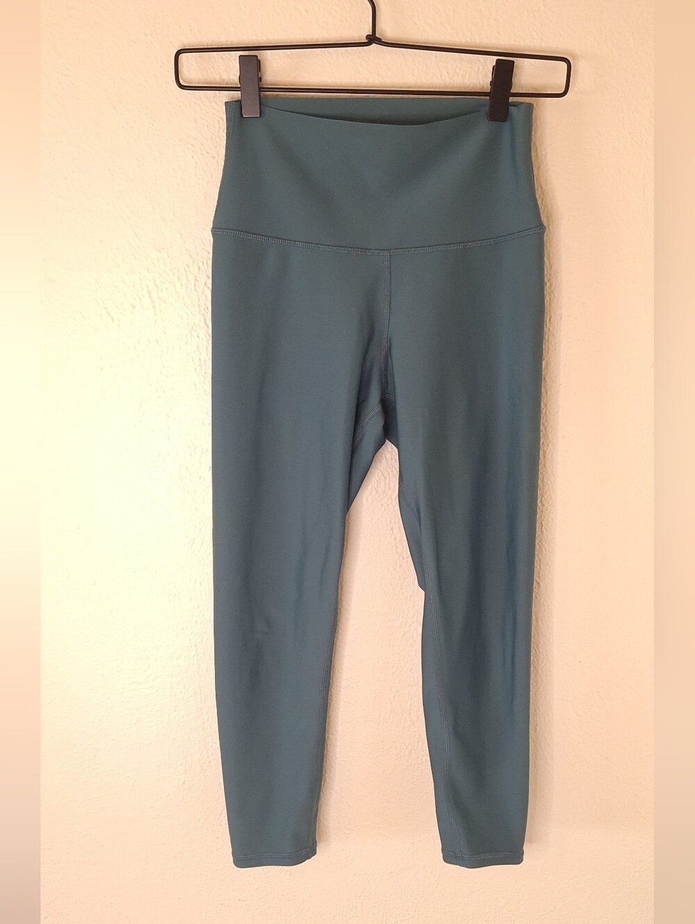 Alo Softsculpt Crop Leggings 21" Green Small
